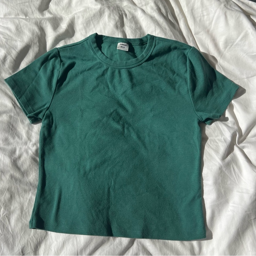 Aritzia Sunday Best tshirt